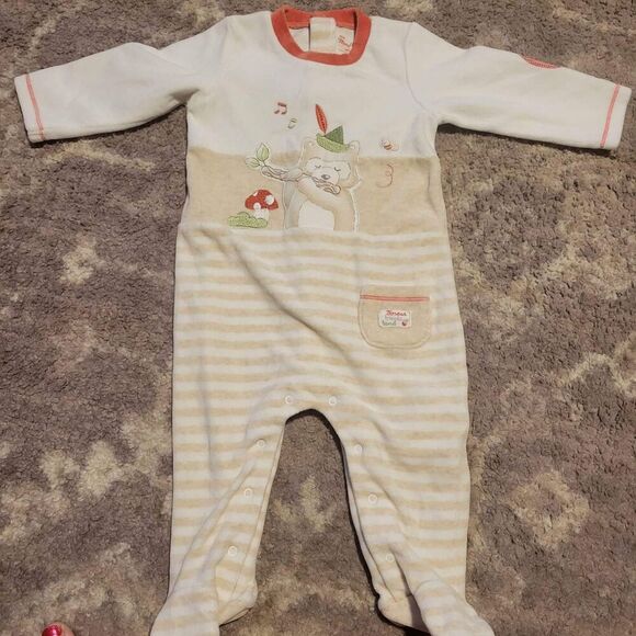 Other - Vintage May Oral 4-6 mo velour sleeper